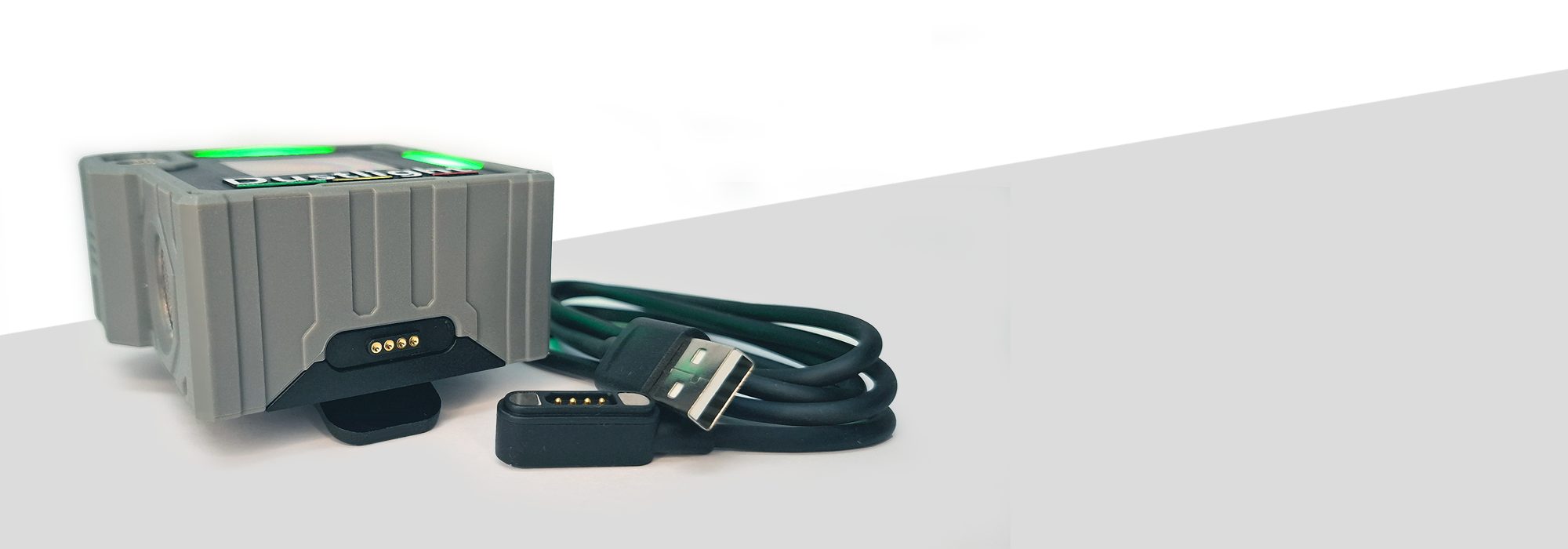 Magnetkupplung Dustlight Ladegerät aufladen